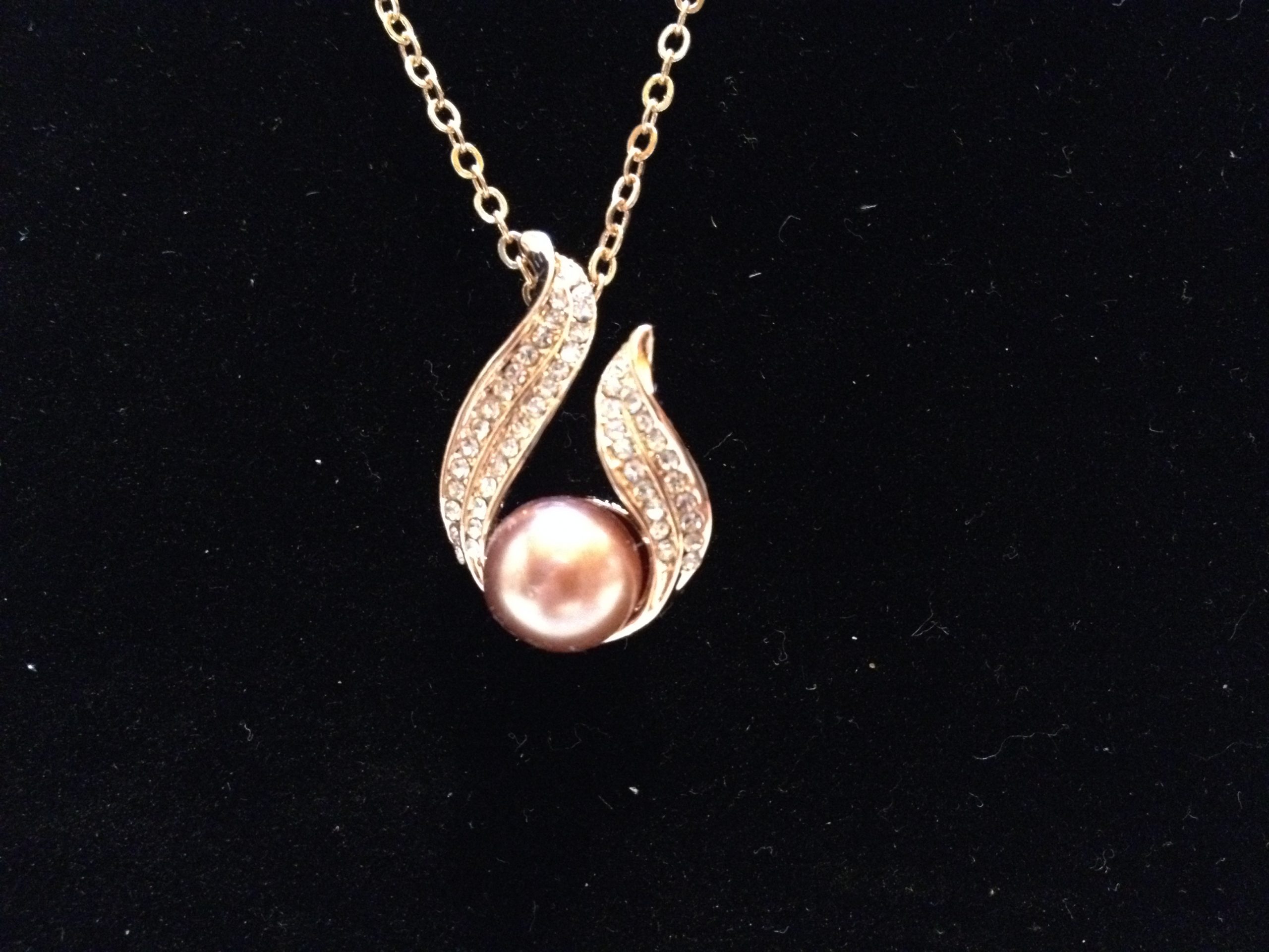 Faux Pearl Crystal Rhinestones Pendant Necklace Fashion Jewelry - Image 6