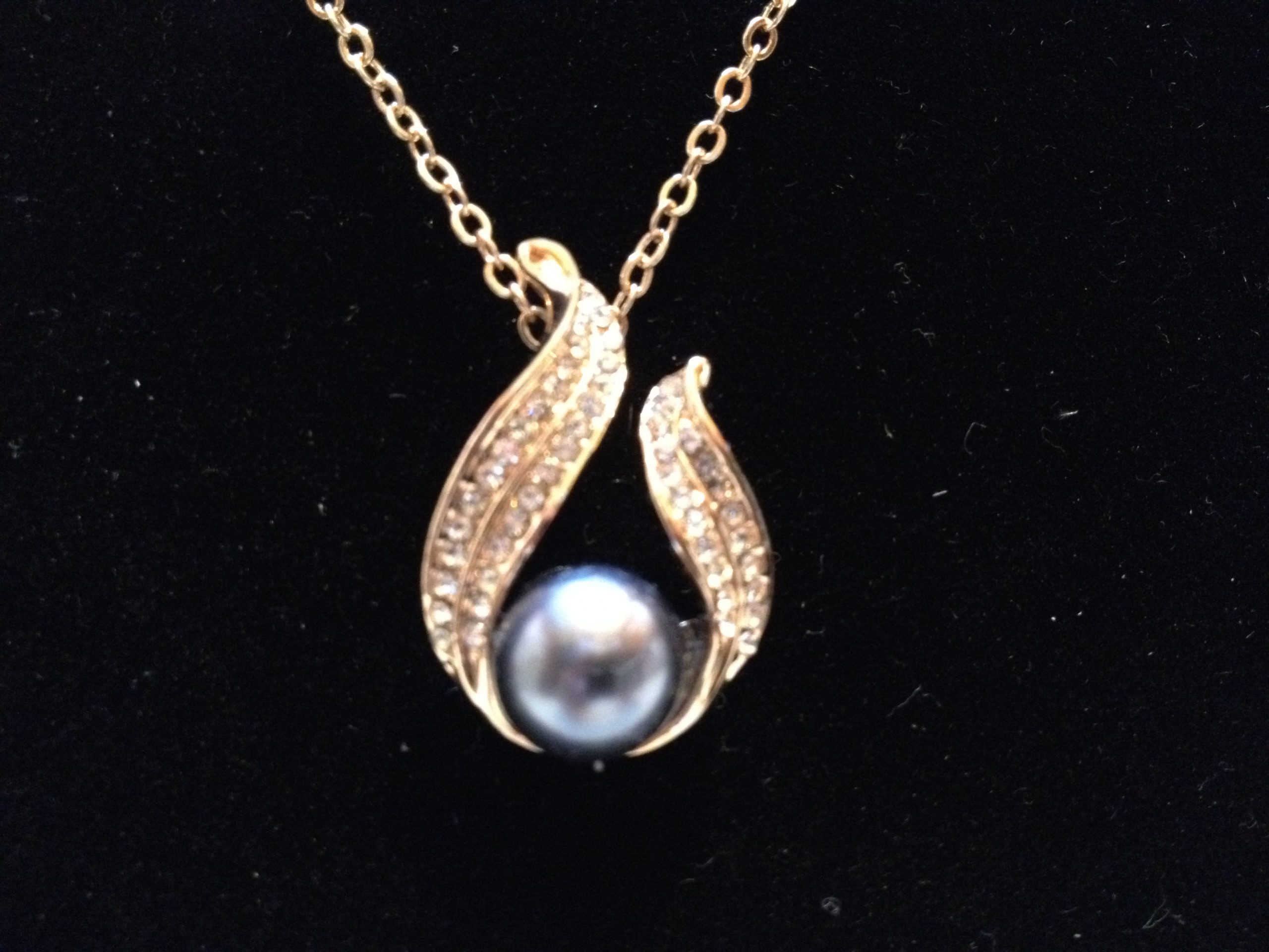 Faux Pearl Crystal Rhinestones Pendant Necklace Fashion Jewelry