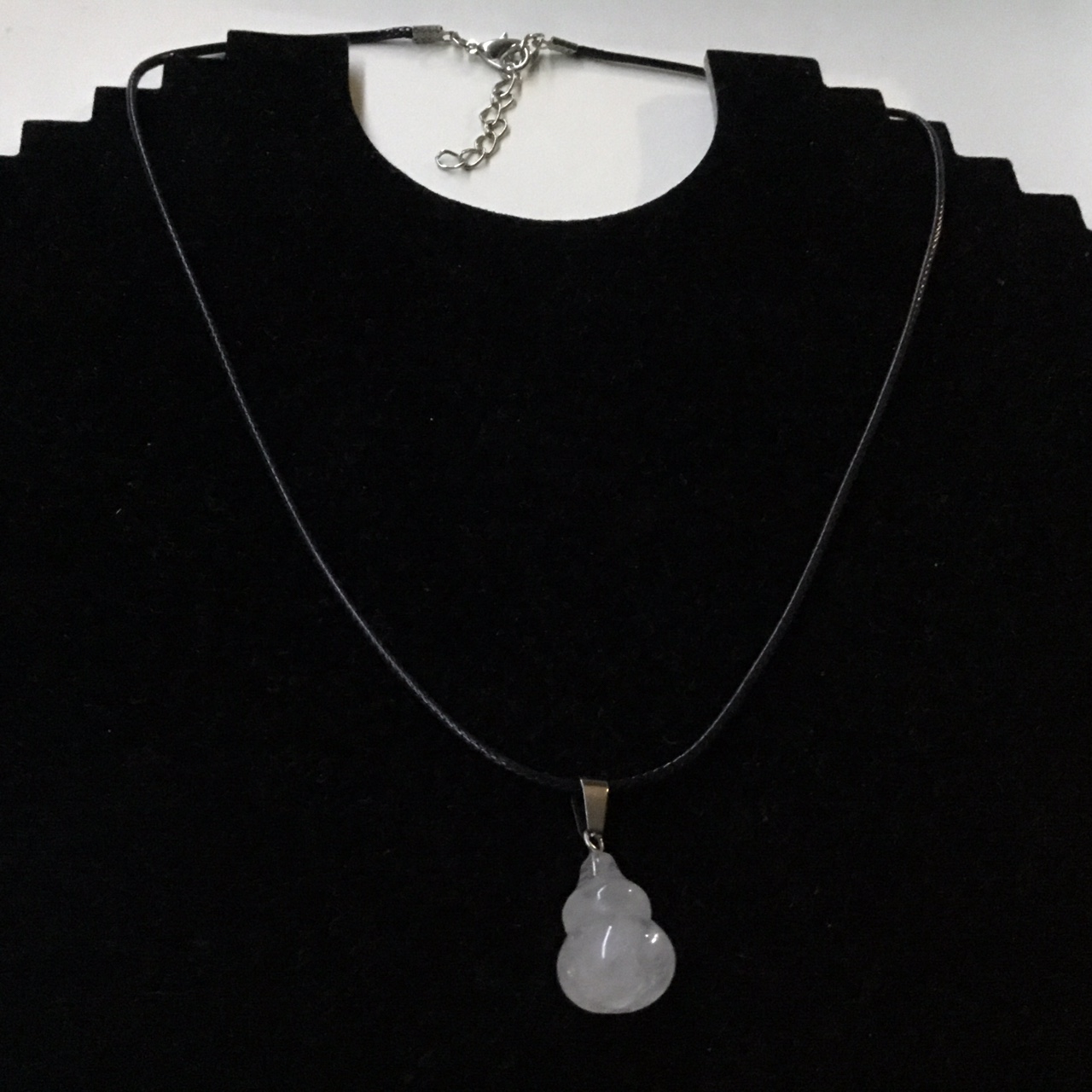 HowLite Natural Stone White Colour Men Women Unisex Waxed Leather Necklace - N6 - Image 2