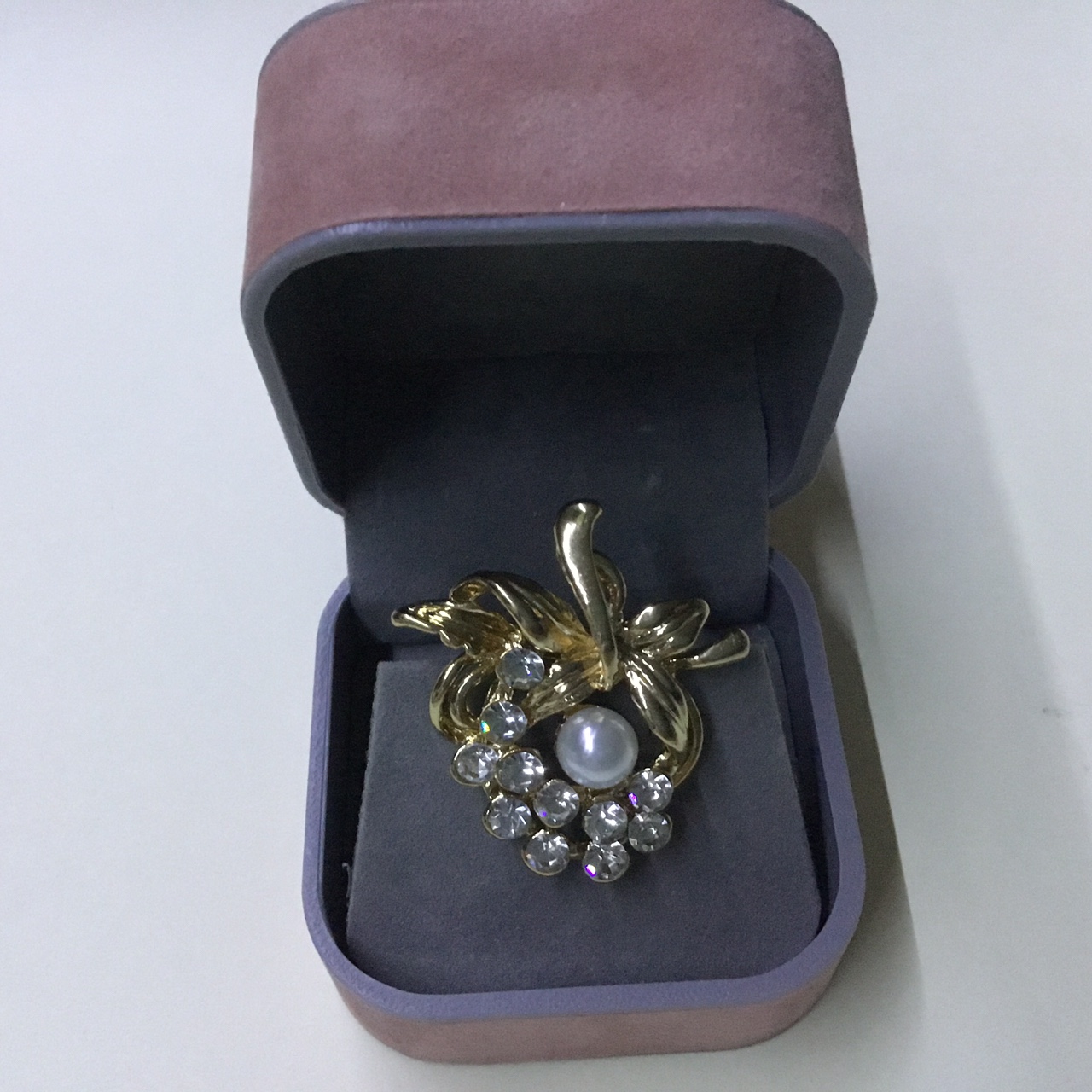 Faux Pearl Rhinestones Bouquet Girls Women Brooch - Image 5