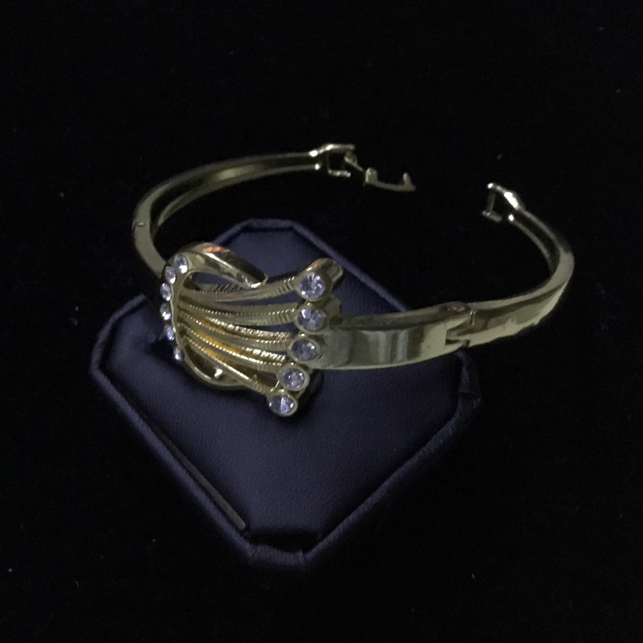 Rhinestones Golden Colour Bangle Girls Women Bracelet