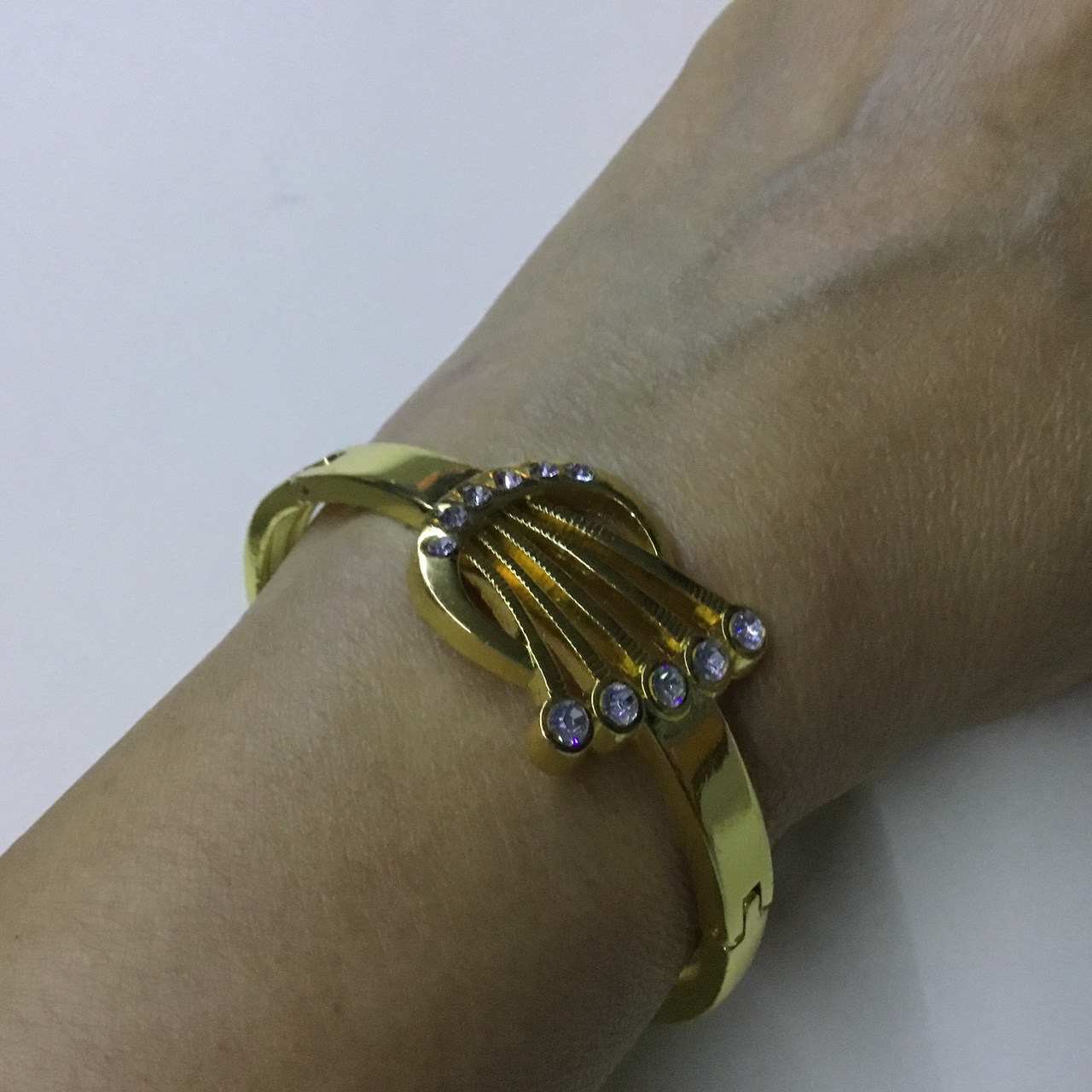 Rhinestones Golden Colour Bangle Girls Women Bracelet - Image 5