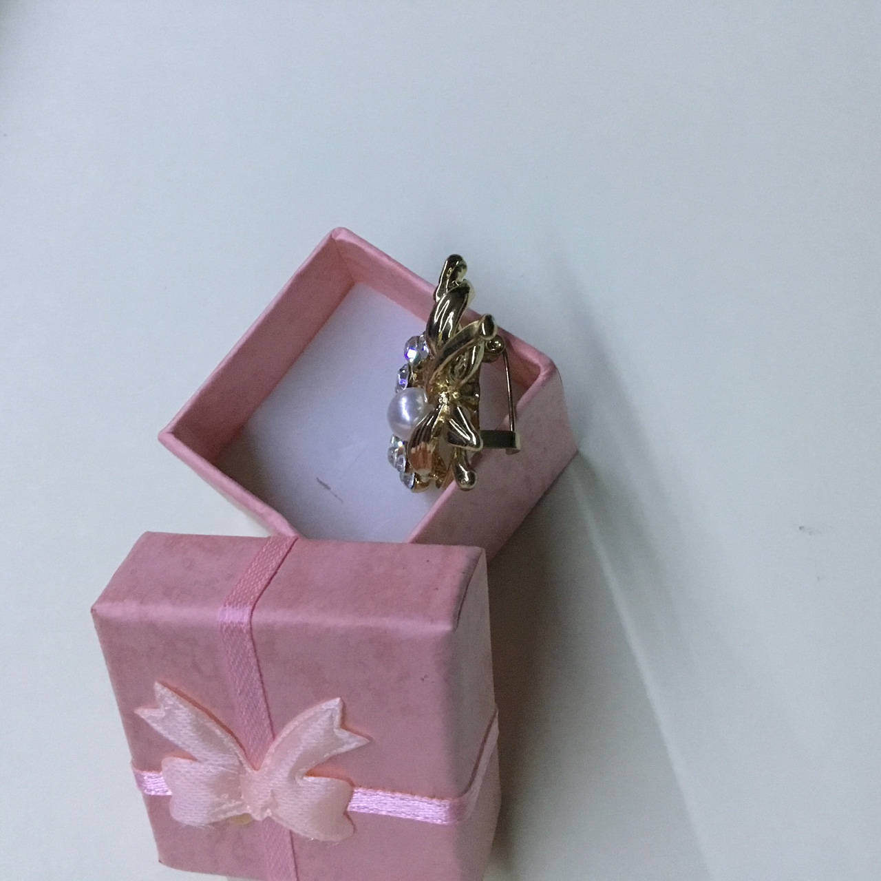 Faux Pearl Rhinestones Bouquet Girls Women Brooch - Image 3