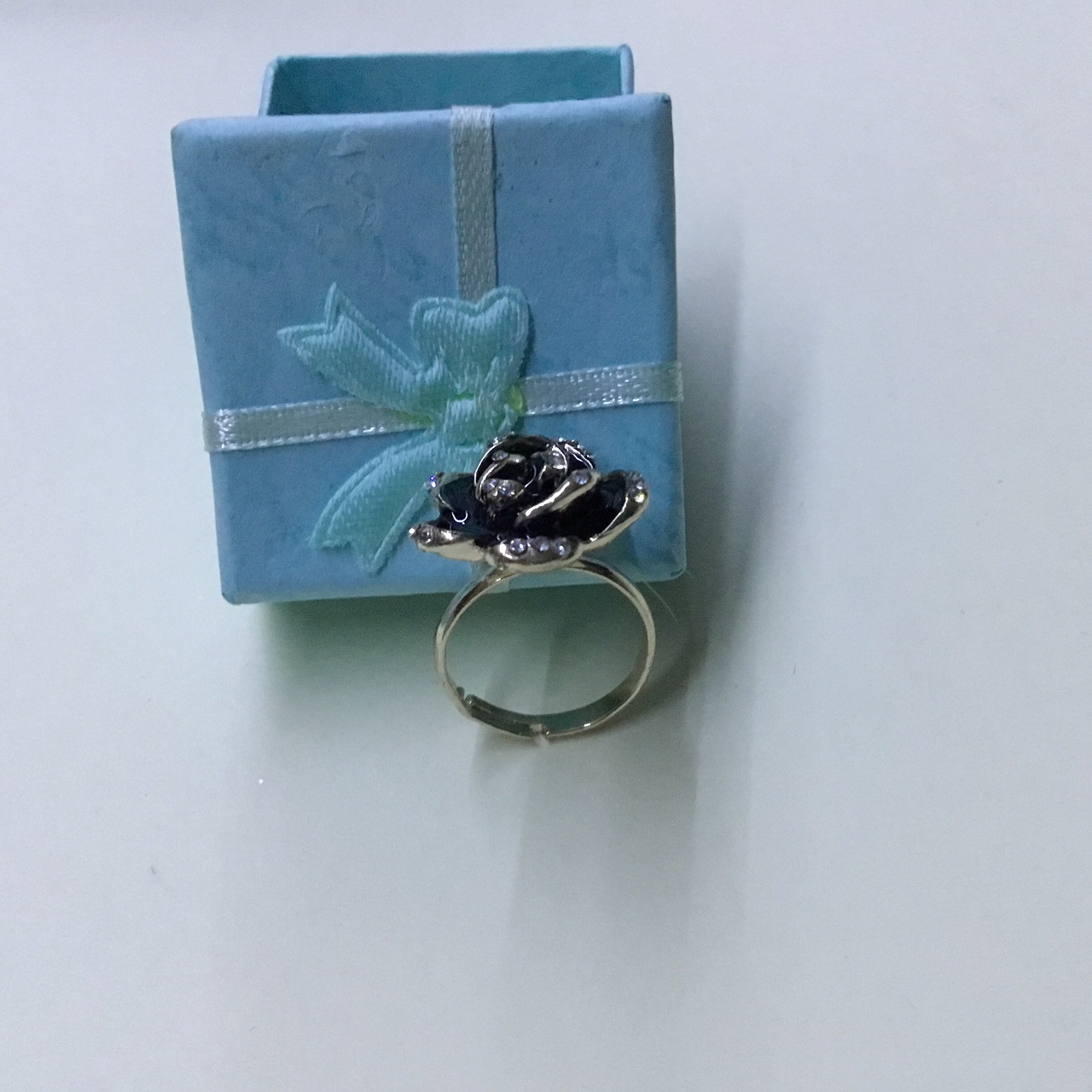 Enamel Black Rose Golden Women Ring Fashion Jewelry - Image 4